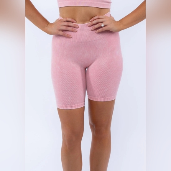 Paradise Fashion 2 PC Set (Stone Washed Pink) - Picture 2 of 6